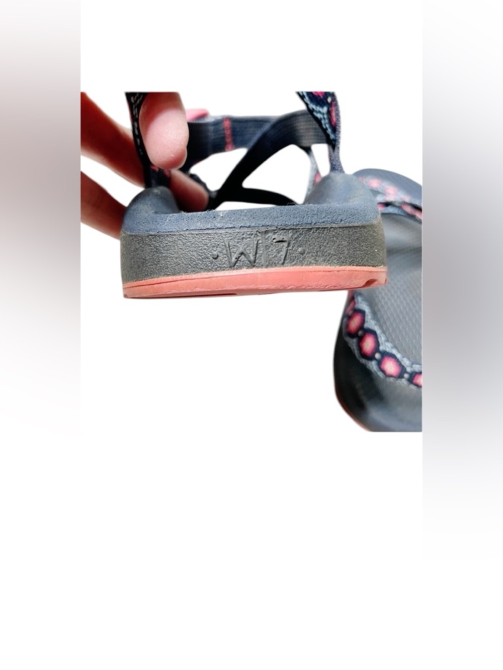 Chaco Womens Z1 Cloud Outdoor Sandals in Marquise Pink & Navy - Picture 4 of 5